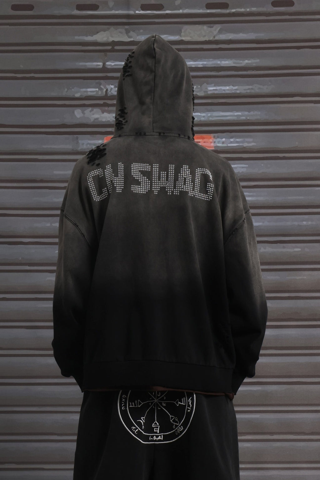 VISTA EMBROIDERED ZIP HOODIE