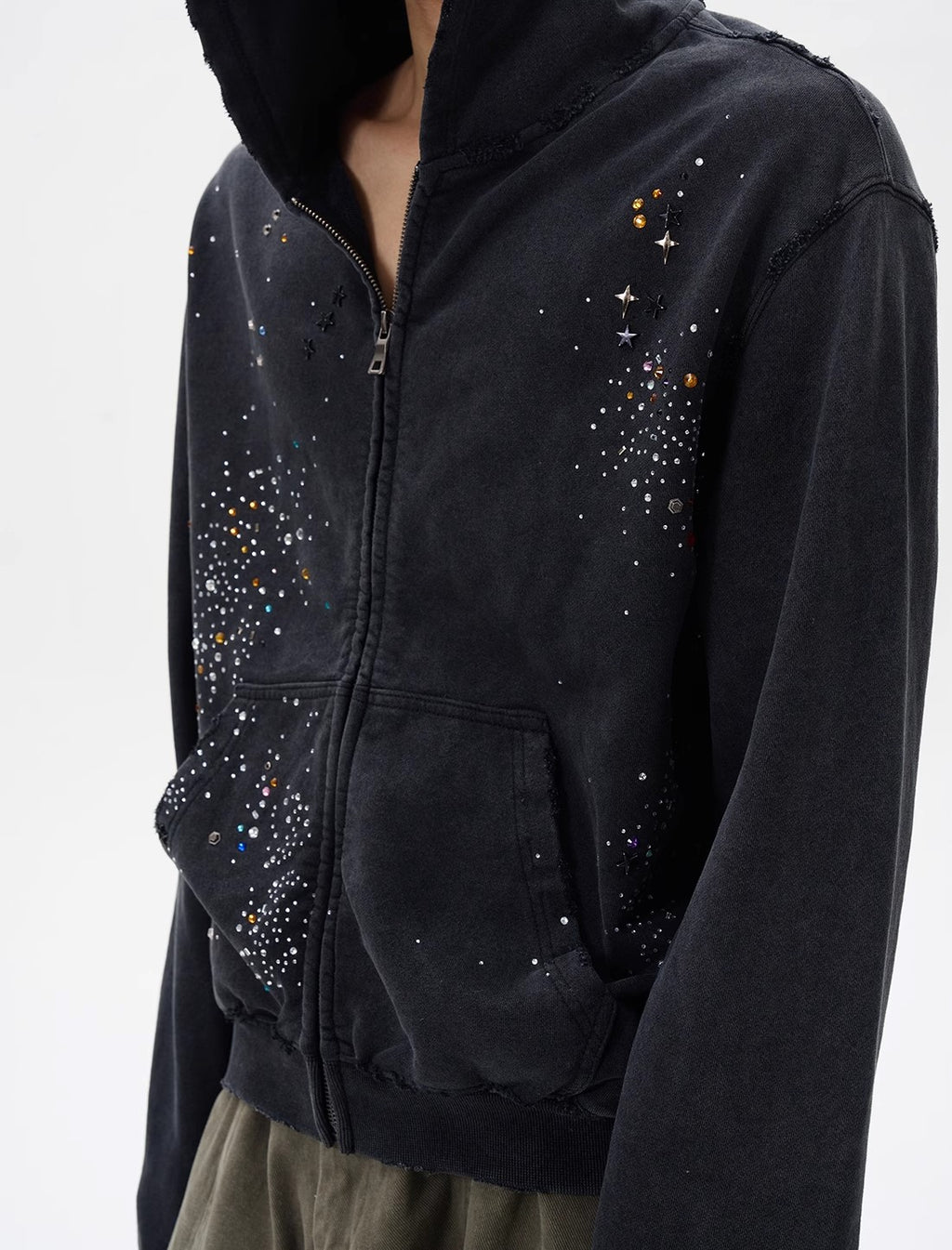 RHINESTONE DAMAGED ZIPPED HOODIE