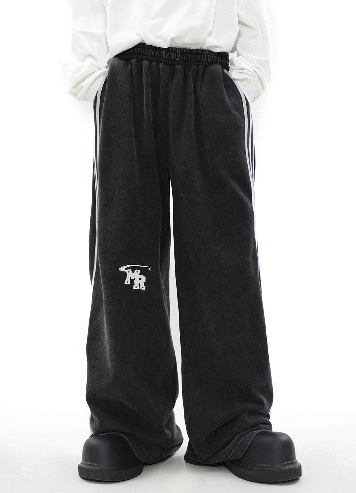 URBAN FLOW TRACK SET PANTS