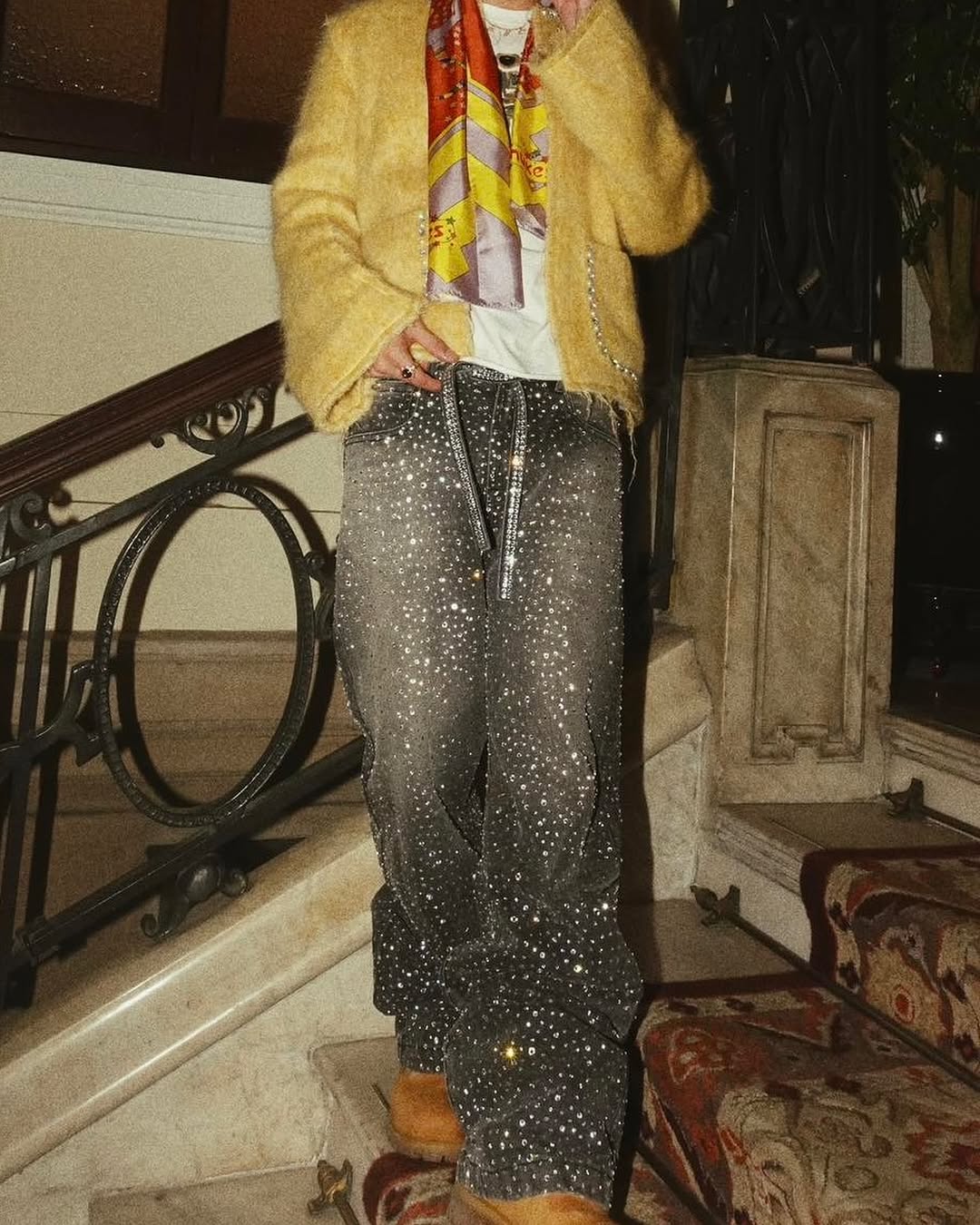 RHINESTONES DENIM PANTS