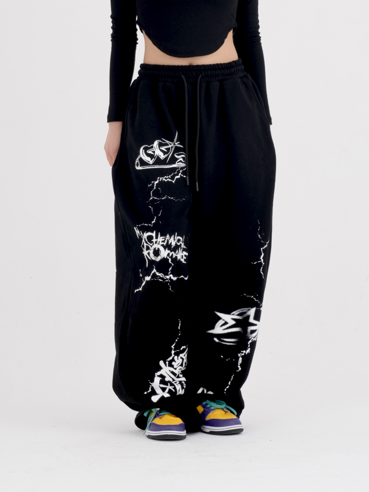 AXIS GROOVE SWEATPANTS