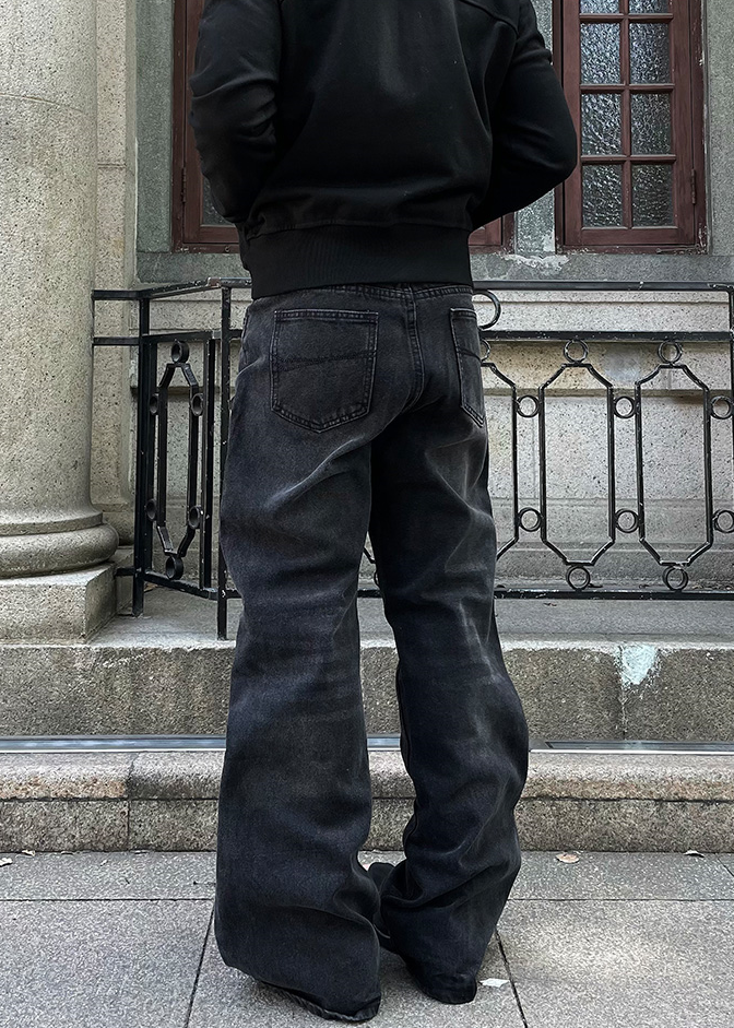 CLASSICAL FLARE DENIM PANTS