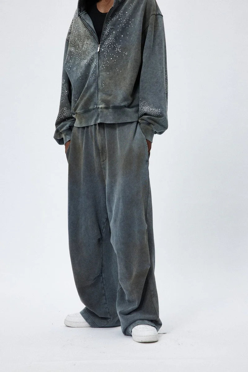 DISTRESSED CRINKED BAGGY SWEATPANTS