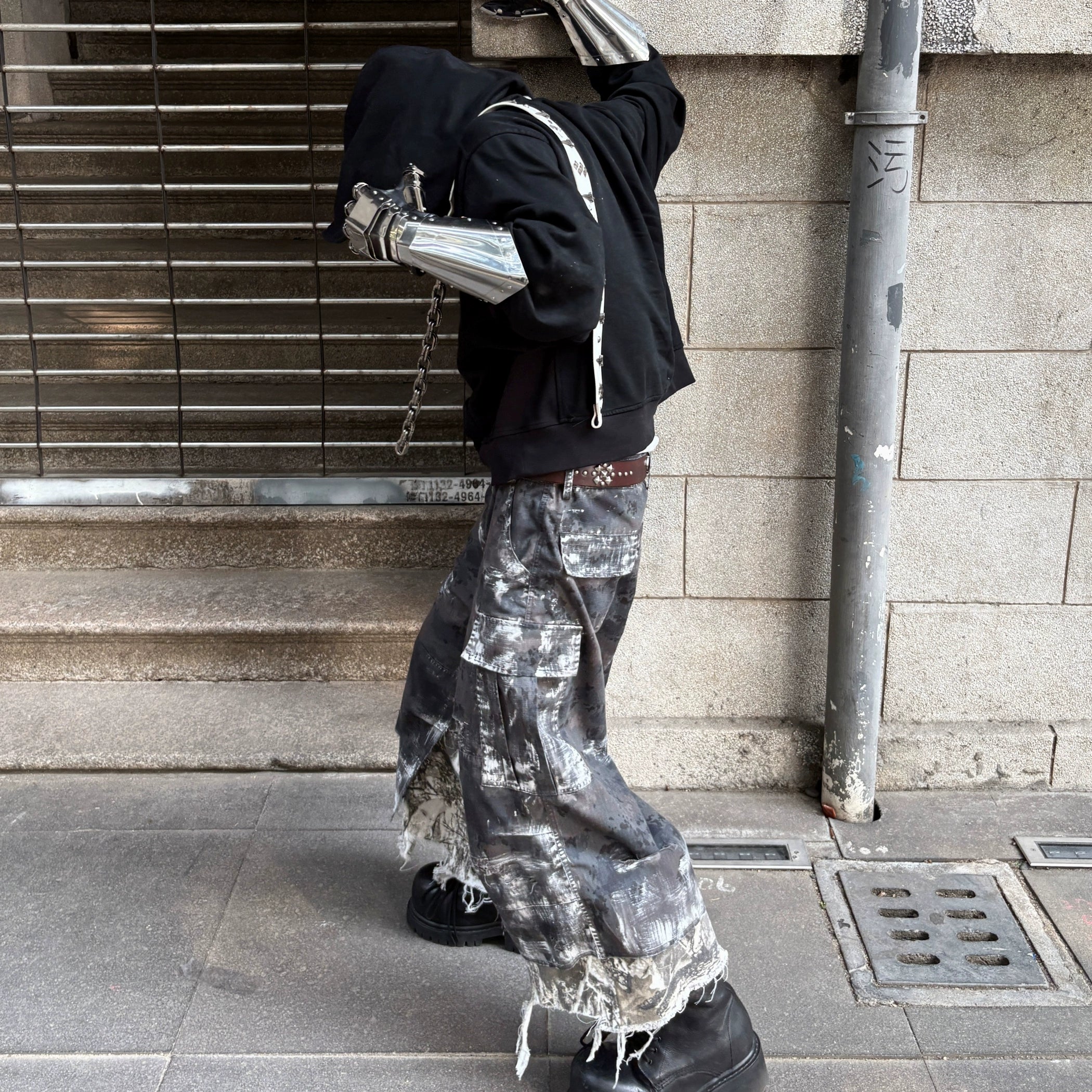 CAMO RAZE DENIM SHORTS