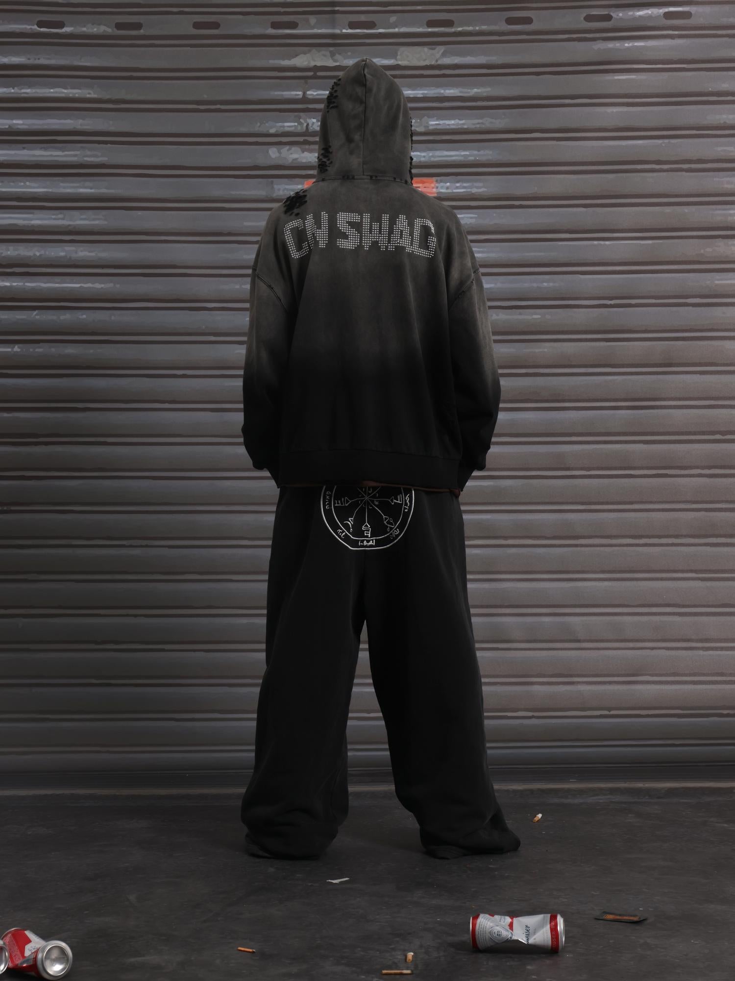 VISTA EMBROIDERED ZIP HOODIE