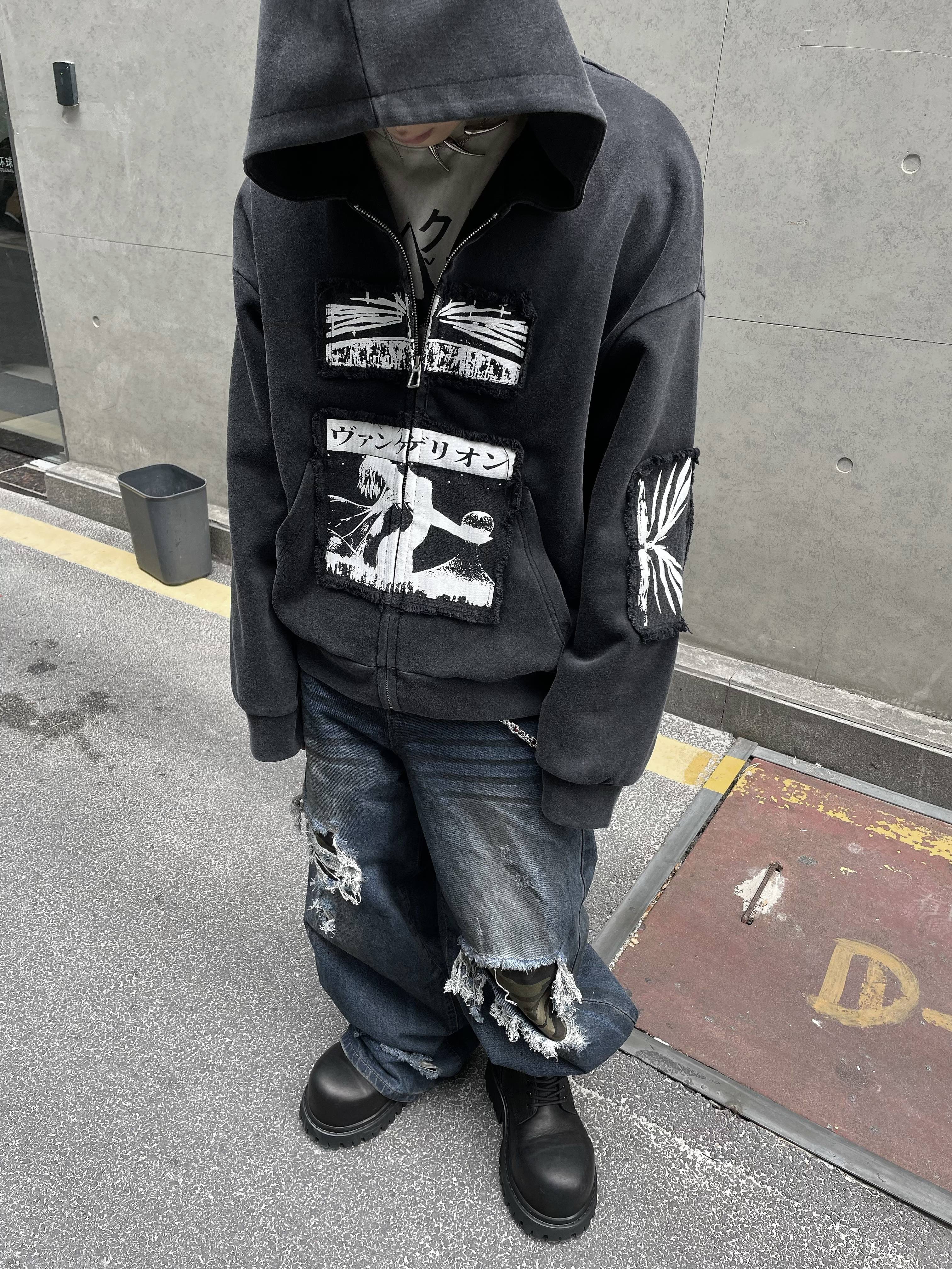 EVA RELIC DAMAGED HOODIE