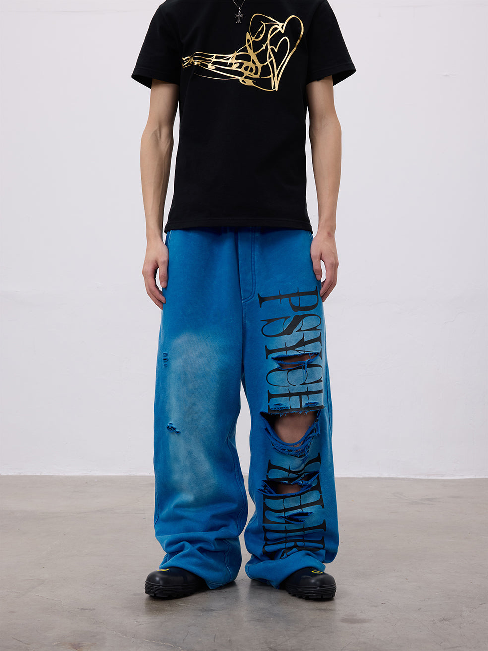 CHAOS GRAPHIC WASHED PANTS