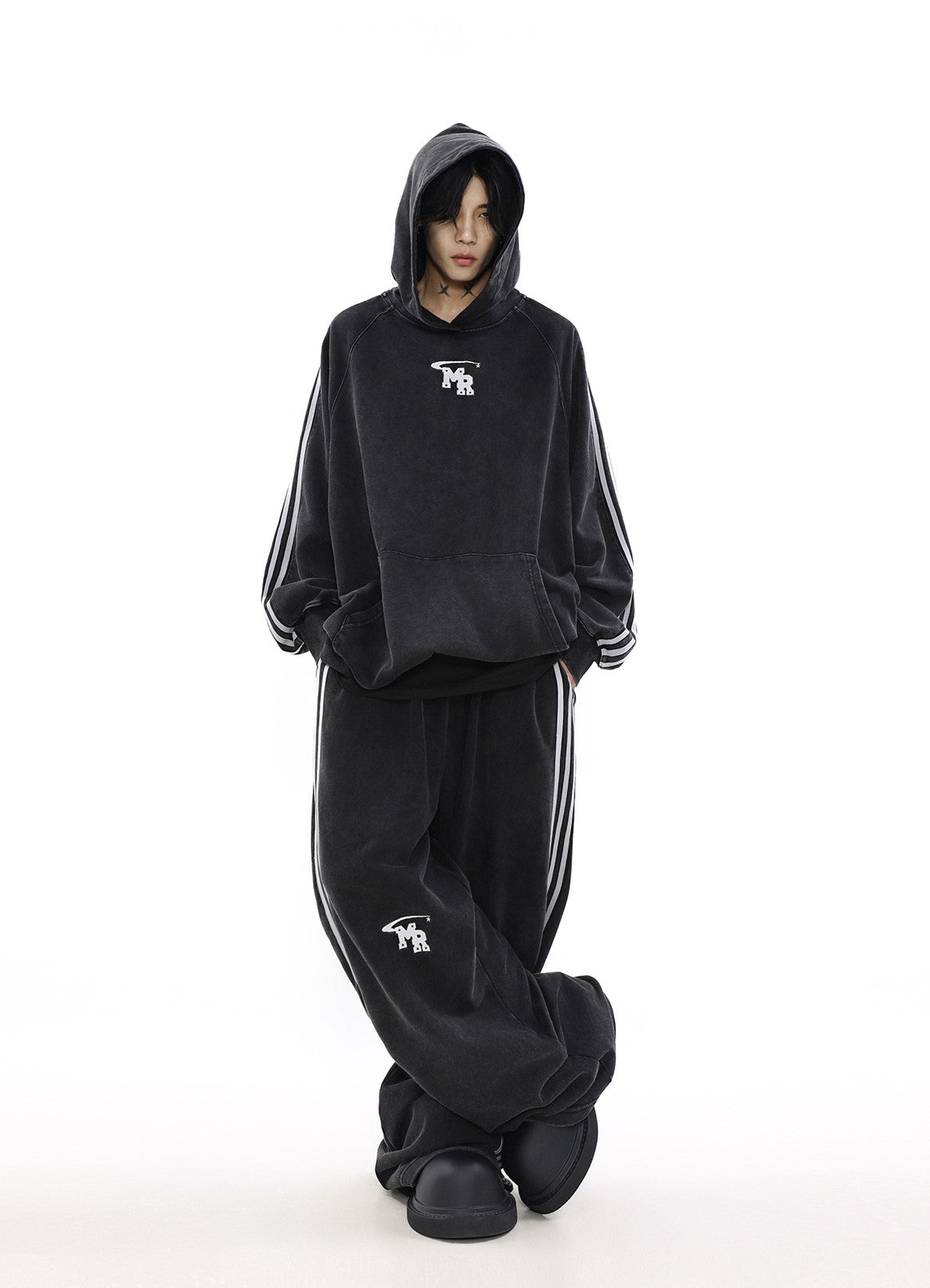 URBAN FLOW TRACK SET HOODIE