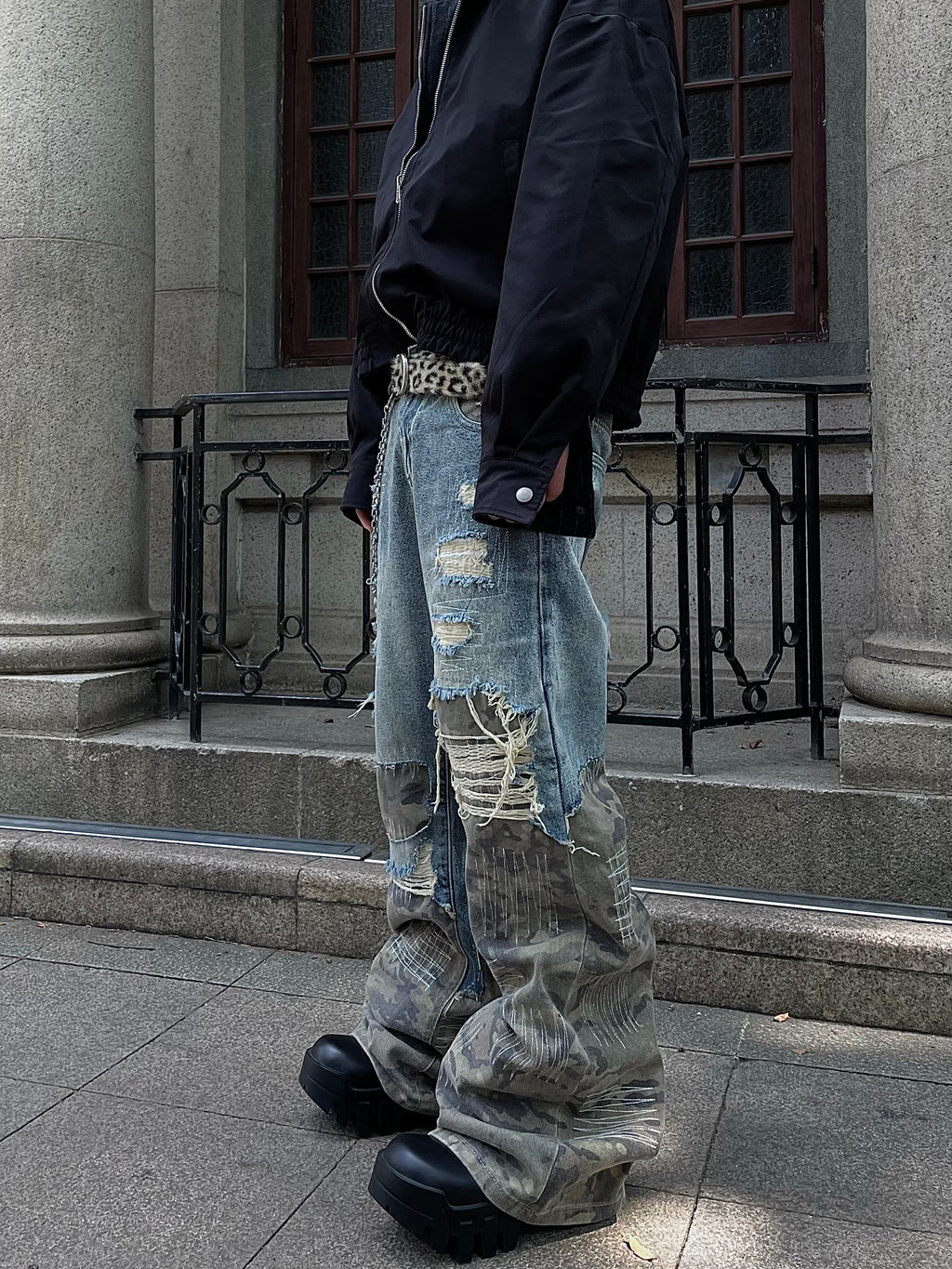 CAMO RIFT DENIM PANTS