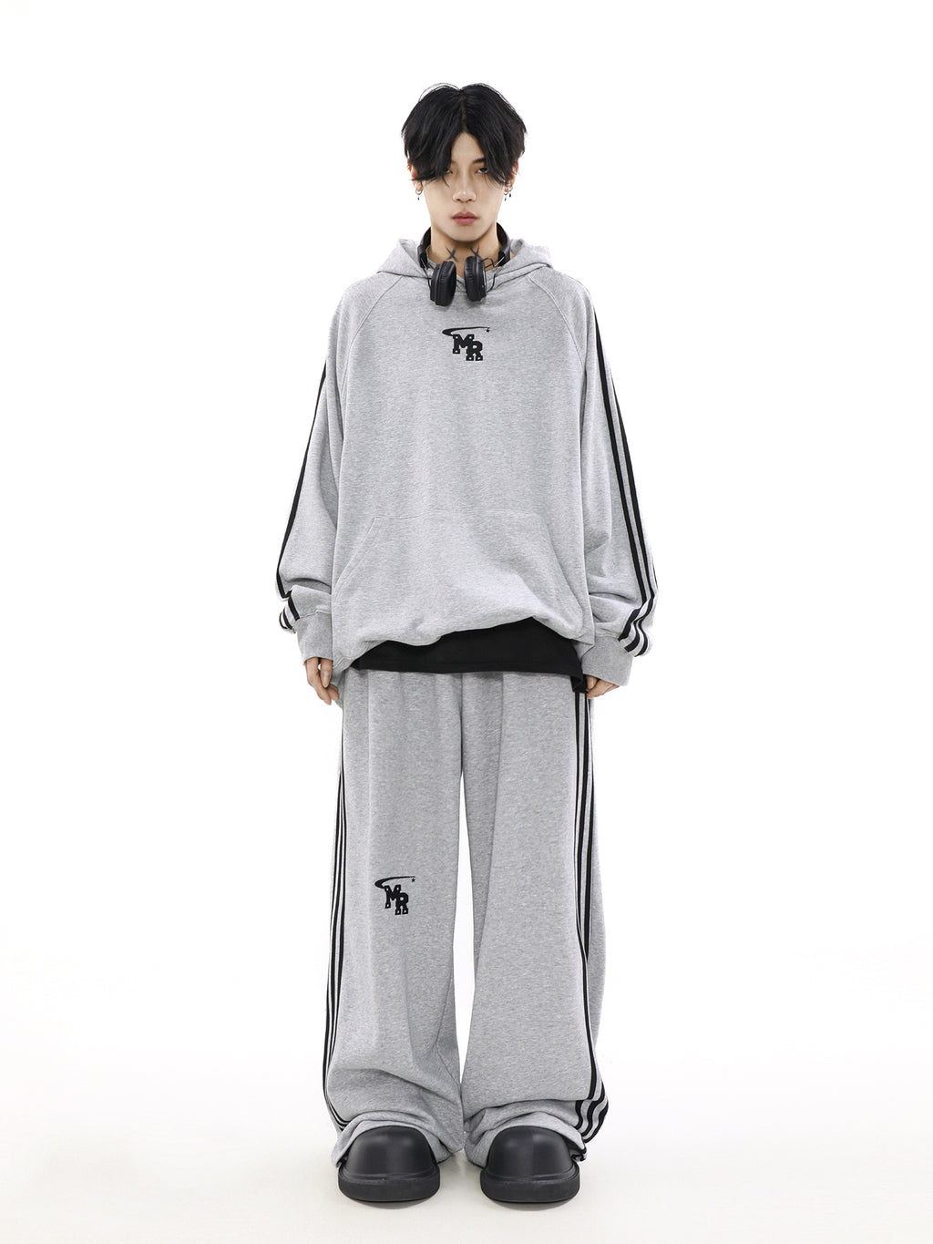 URBAN FLOW TRACK SET HOODIE